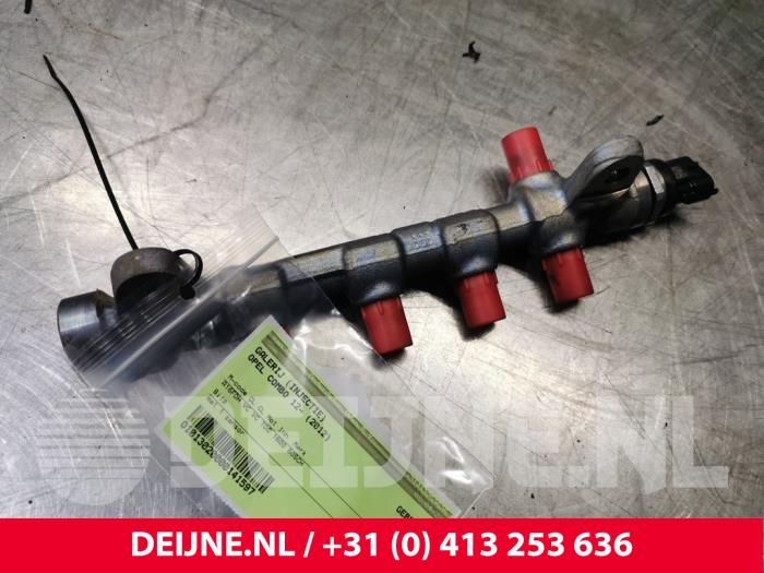Opel Combo Galerij (Injectie) O141597