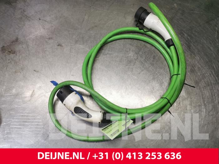 Tesla Model S Oplaadkabel elektrische auto O141844