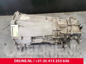 Volkswagen Crafter Getriebe O141874 foto 2