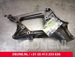 Gebruikte Dynamosteun onder Mercedes C (W204) 2.2 C-200 CDI 16V BlueEFFICIENCY Prijs € 35,00 Margeregeling aangeboden door van Deijne Onderdelen Uden B.V.