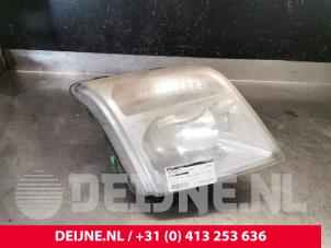 Gebruikte Koplamp rechts Ford Transit Connect Prijs € 30,25 Inclusief btw aangeboden door van Deijne Onderdelen Uden B.V.