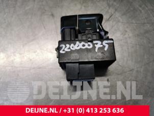 Volvo XC40 Handbremse Schalter O142240 foto 2