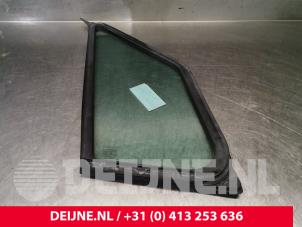 Volkswagen Crafter Quarter light, front left O142262 photo 3