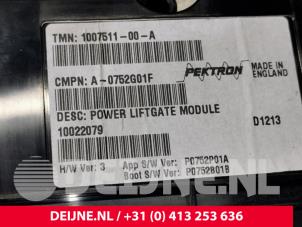 Tesla Model S Module achterklep motor O142301 foto 3
