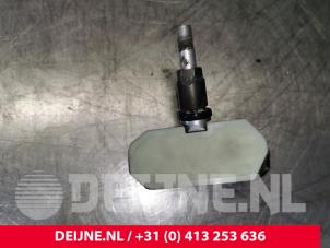 Tesla Model S Bandenspanningsensor O142306 foto 3