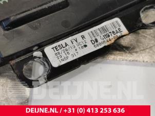 Tesla Model S Dreieckfenster rechts vorne O142379 foto 3