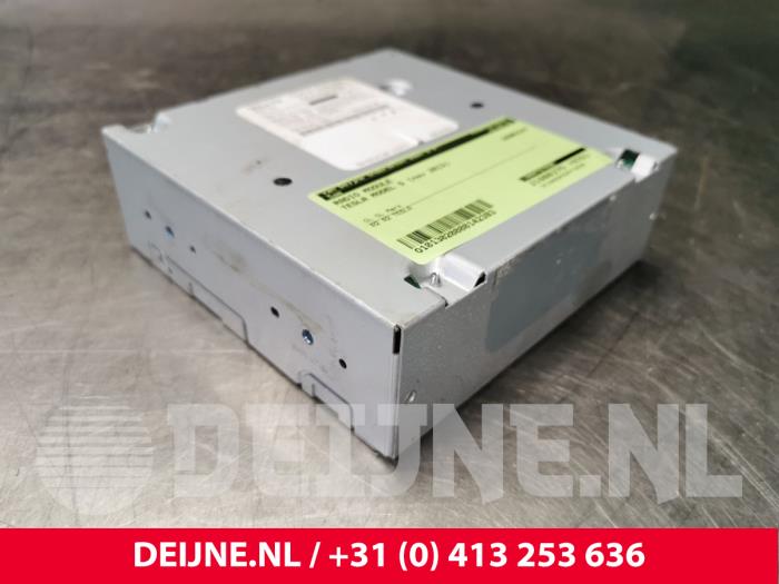 Tesla Model S Radio Modul O142393