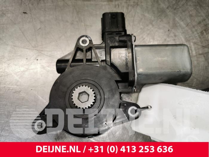 Tesla Model S Schiebedach Motor O142396