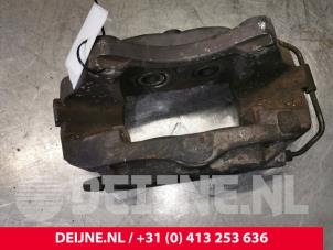 Tesla Model S Rear brake calliper, right O142398 photo 3