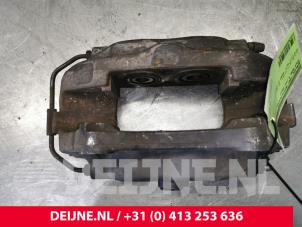 Tesla Model S Rear brake calliper, right O142398 photo 2