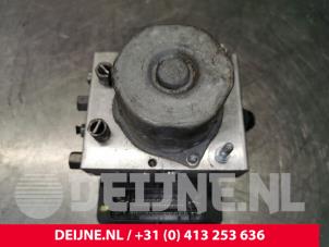 Tesla Model S ABS Pumpe O142410 foto 2