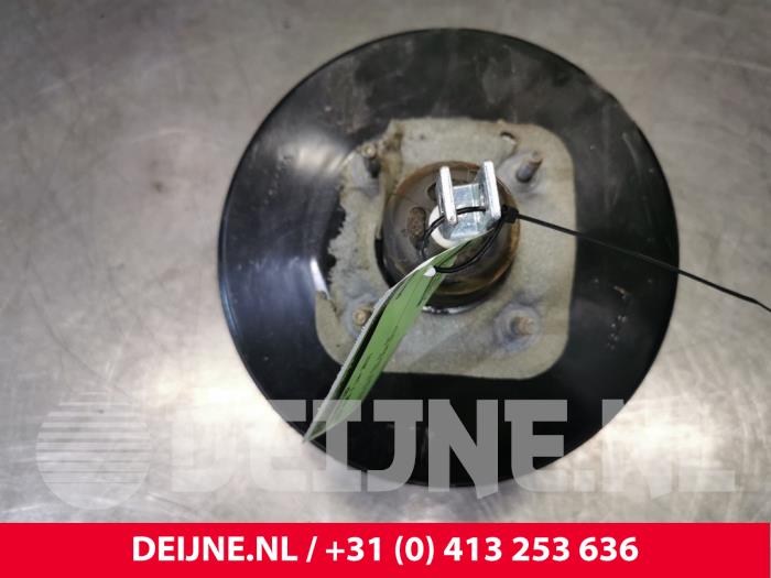 Tesla Model S Bremskraftverstärker O142495