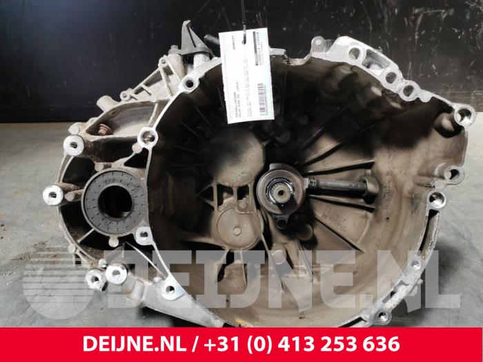 Volvo XC60 Gearbox O142513