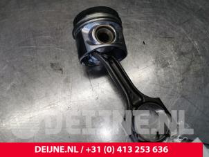 Volvo V40 Kolben O142590 foto 3