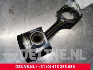 Volvo V40 Kolben O142590 foto 2