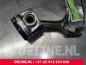 Volvo V40 Kolben O142592 foto 3