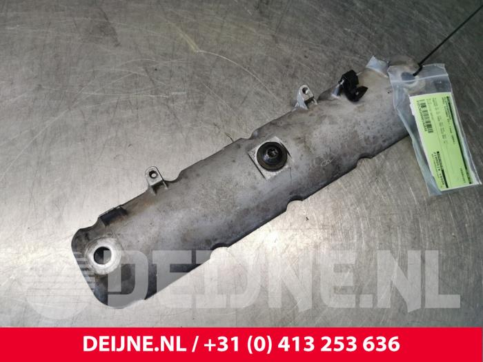 Gebruikte Kleppendeksel Opel Vivaro 1.9 DI Prijs € 60,50 Inclusief btw aangeboden door van Deijne Onderdelen Uden B.V.