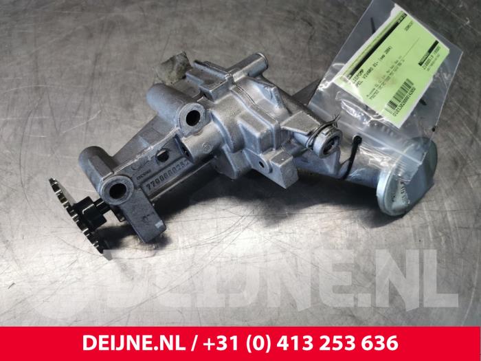 Gebruikte Oliepomp Opel Vivaro 1.9 DI Prijs € 60,50 Inclusief btw aangeboden door van Deijne Onderdelen Uden B.V.
