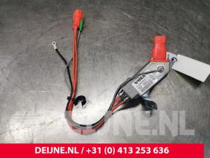 Volvo XC40 Acculader O142725 foto 3