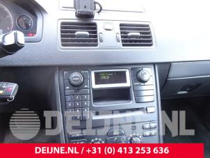 Gebruikte Radio/CD Speler (diversen) Volvo XC90 I 2.4 D5 20V Prijs op aanvraag aangeboden door van Deijne Onderdelen Uden B.V.