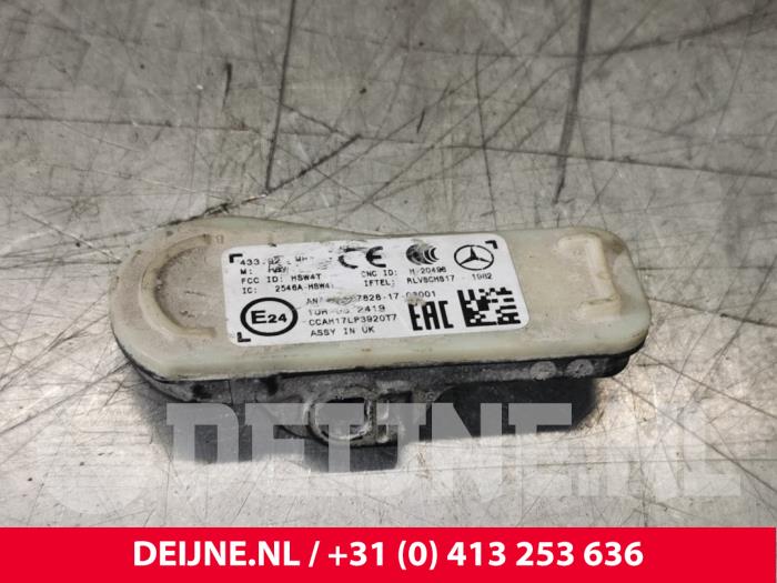 Mercedes Vito Bandenspanningsensor O142842