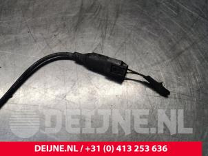 Mercedes Vito Achsschenkel links hinten O142861 foto 2