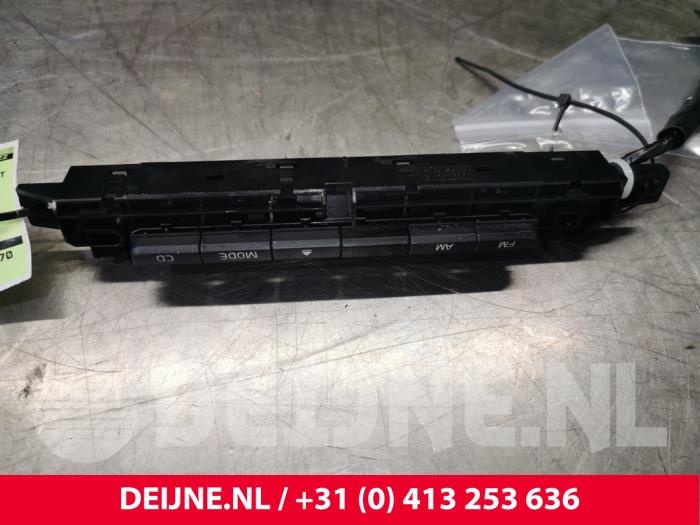 Volvo XC60 Radiobedienings paneel O142874