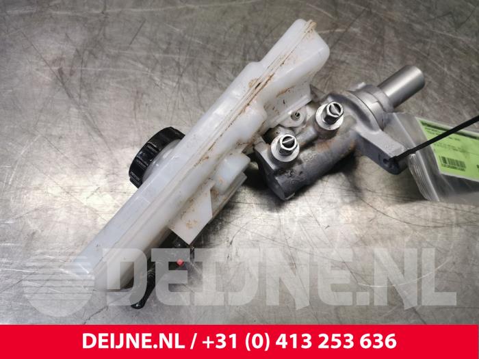 Tesla Model 3 Hauptbremszylinder O142882