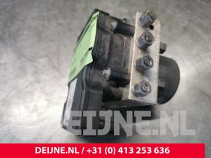 Tesla Model 3 ABS Pumpe O142883 foto 3