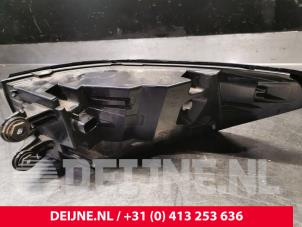 Volkswagen ID.4 Taillight, left O142900 photo 3