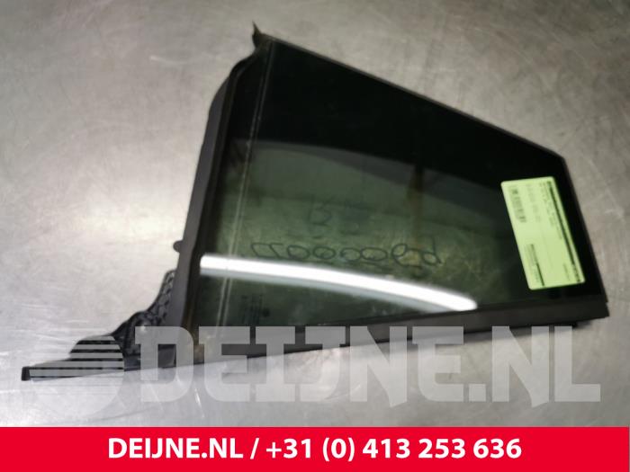 Volkswagen ID.4 Rear quarter light, left right O142907