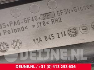 Volkswagen ID.4 Dreieckfenster rechts hinten O142907 foto 3