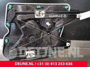 Volkswagen ID.4 Window mechanism 4-door, front right O142935 photo 3