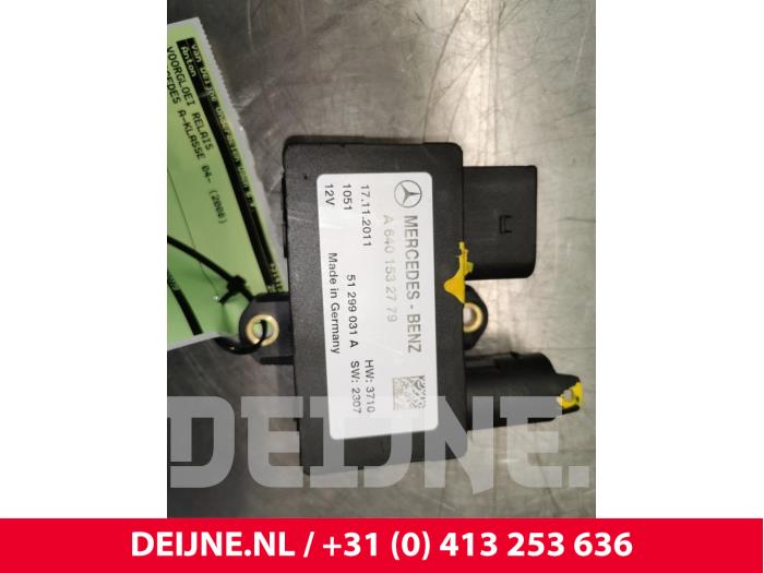 Mercedes A-Klasse Glow plug relay O143029