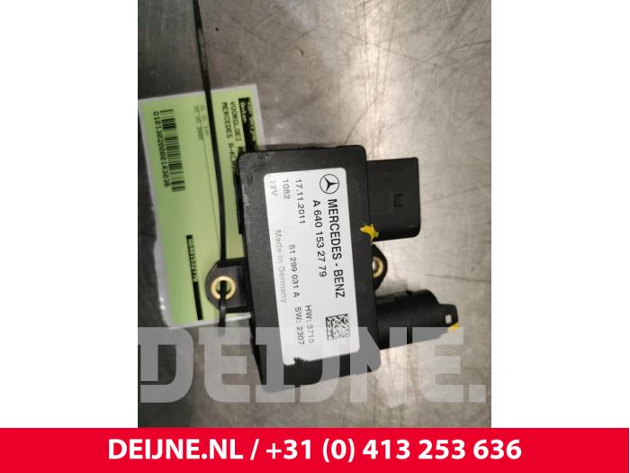 Mercedes A-Klasse Glow plug relay O143036