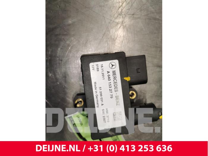 Mercedes A-Klasse Glow plug relay O143039