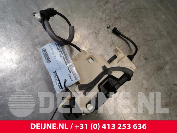 Volvo XC60 Deurslot Mechaniek 4Deurs rechts-achter O143197