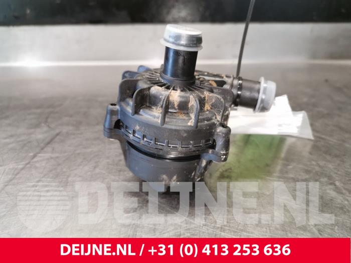 Volkswagen ID.4 Additional water pump O143500