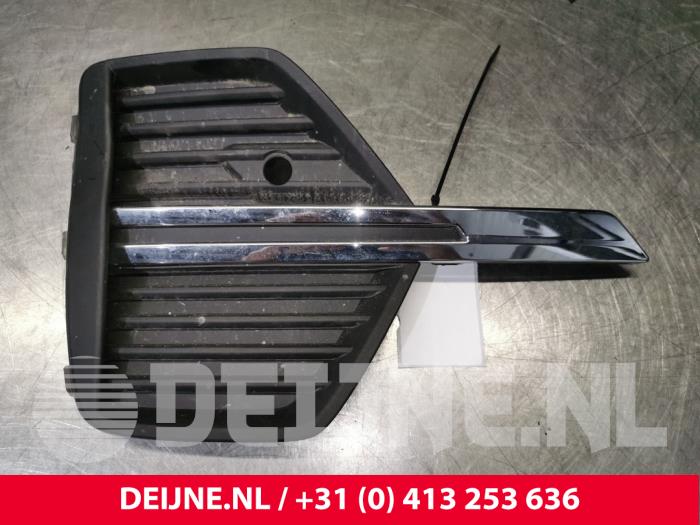 Volvo XC60 Bumperdeel midden-voor O143504
