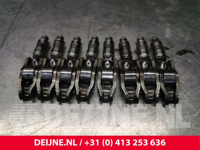 Gebruikte Tuimelaar Volvo V40 (MV) 1.6 D2 Prijs € 75,00 Margeregeling aangeboden door van Deijne Onderdelen Uden B.V.