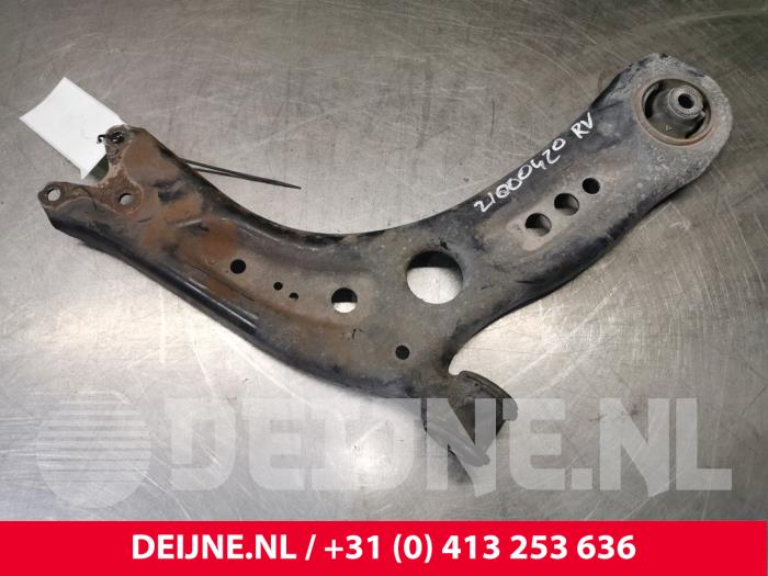 Volkswagen Golf Querlenker unten rechts vorne O143623