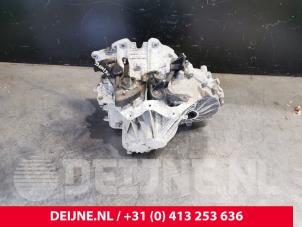 Volvo V40 Versnellingsbak O143661 foto 3