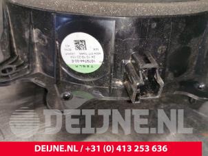 Tesla Model 3 Luidspreker O143696 foto 3
