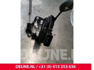 Volvo XC60 Deurslot Mechaniek 4Deurs rechts-achter O143747 foto 3