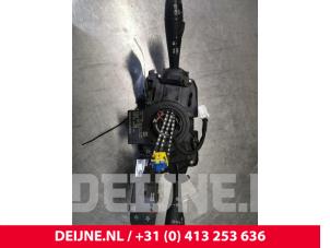 Opel Vivaro Steering column stalk O143944 photo 2