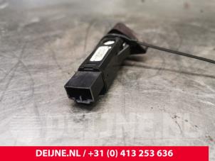 Volvo V70 Paniekverlichtings Schakelaar O144282 foto 3