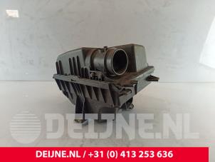 Volvo V70 Air box O144322 photo 2