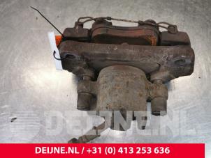 Volvo V70 Front brake calliper, right O144369 photo 2