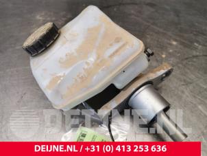 Volvo V90 Master cylinder O144421 photo 2