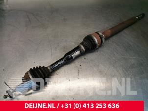 Gebruikte Cardanas rechts-voor (VWA) Volvo XC60 I (DZ) 2.0 D4 16V Prijs € 175,00 Margeregeling aangeboden door van Deijne Onderdelen Uden B.V.